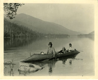 Sturgeon-nosed canoe on the West Arm of Kootenay Lake