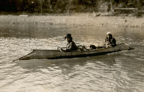 Sturgeon nosed canoe