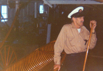 Roy Green sur le pont des marchandises du SS Moyie